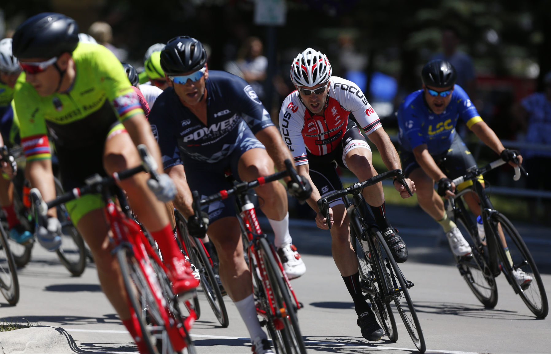 Criterium 32